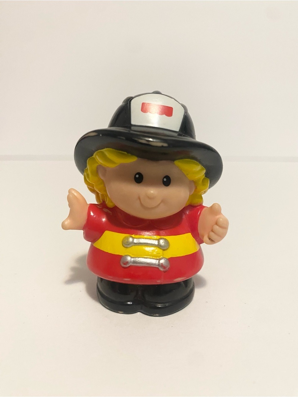 Little People Fire Fighter Fireman Blonde Hair Figure Fisher Price Toy 4/$20  🛑